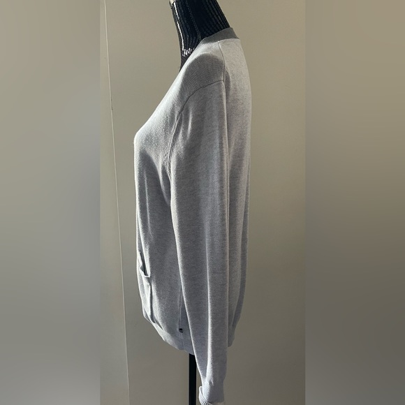 Nautica Grey Button Up Cardigan Sweater Size Medium - Picture 4 of 10